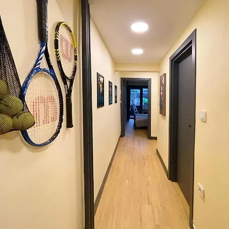 Local Artist's, Well Designed Spacious Garden Floor Διαμέρισμα Κωνσταντινούπολη